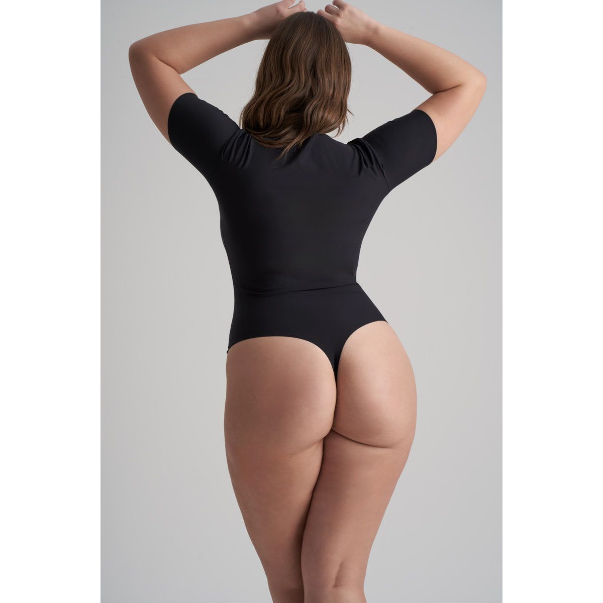 Shaping bodysuit